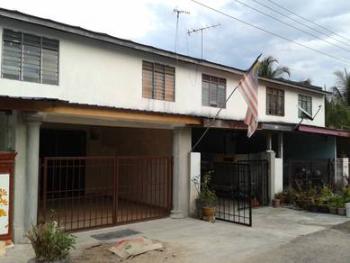 House at Taman Kenanga, Raub, photo 2