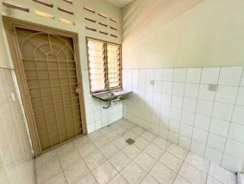 Townhouse at Taman Sri Serdang, Seri Kembangan, photo 6