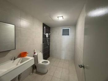 Bathroom – Apartment at Residensi Vista Harmoni, Batu, photo 8