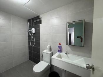 Bathroom – Apartment at Residensi Vista Harmoni, Batu, photo 5