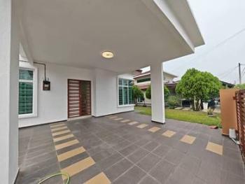 Exterior – Bungalow at Taman Belimbing Setia, Durian Tunggal, photo 1