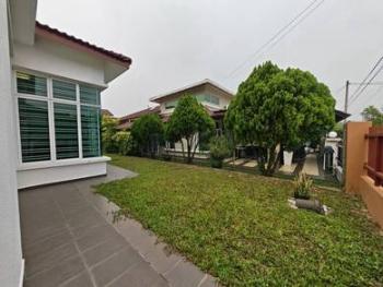 Balcony – Bungalow at Taman Belimbing Setia, Durian Tunggal, photo 3