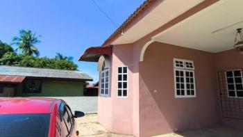 Banglo di Batu 2, Pengkalan Chepa, foto 8