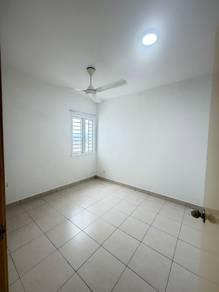 Apartment at De Bayu, Setia Alam, photo 10