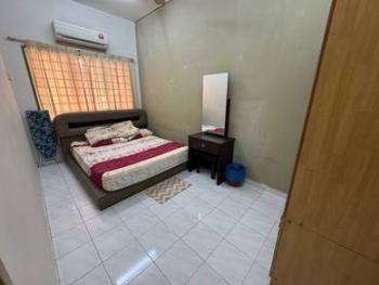 Rumah di Taman Saujana Indah, Bukit Katil, foto 8
