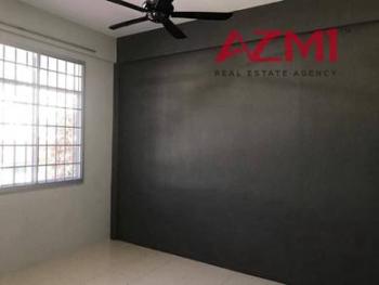 Bedroom – House at Jalan Shangrila, Miri, photo 7