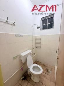 Bathroom – House at Desa Murni, Permyjaya, Miri, photo 9