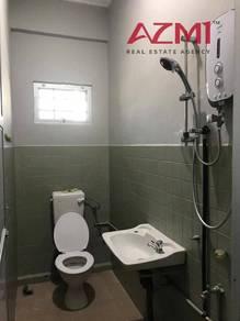 Bathroom – House at Jalan Shangrila, Miri, photo 9