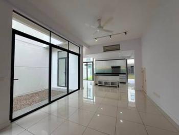 House at Avira Medini, Iskandar Puteri, photo 2