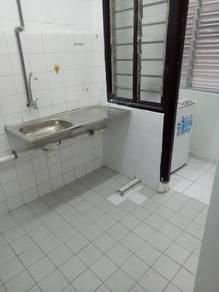 Flat at Sri Cempaka, Bandar Sri Damansara, photo 2