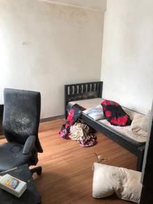 One South, Seri Kembangan的公寓，照片8
