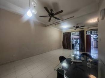 Rumah di Taman Daya, Jalan Enau, Johor Bahru, foto 2