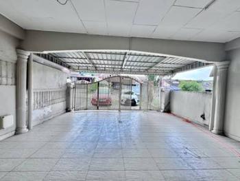 Jalan Rumbia, Taman Daya, Johor Bahru的房屋，照片8