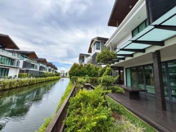Bungalow at SENIBONG COVE – ISOLA GRANDEUR, Johor Bahru, photo 1