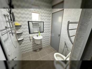 Bathroom – House at Taman Desa Mewah, Kajang, photo 6