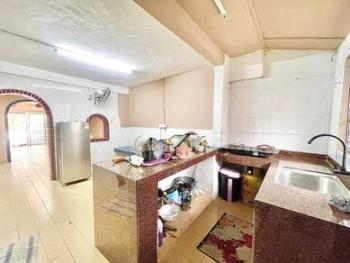 Kitchen – House at Taman Sri Muda, Shah Alam, photo 10