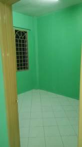 Apartmen di Pangsapuri orkid, Seri Kembangan, foto 4