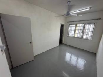 Apartment at De'Cendana, Setia Alam, photo 3