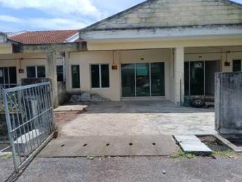 House at Taman Kledang, Sungai Siput, photo 1