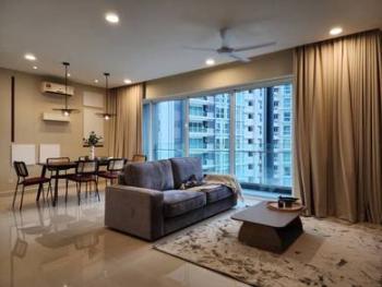 Ruang tamu & makan – Kondominium di Medini Signature, Iskandar Puteri, foto 1