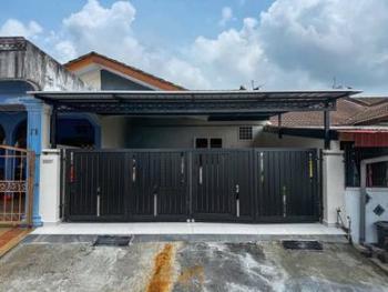 Luaran – Rumah di Taman Bukit Perdana, Port Dickson, foto 2