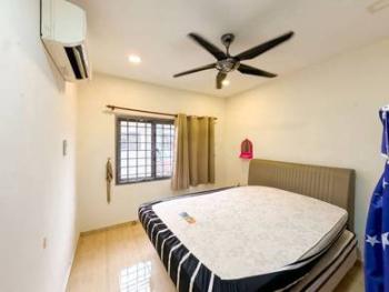 Rumah di Jalan Permas 13/10, Permas Jaya, foto 5
