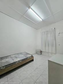 Rumah di Jalan Sri Putri 11, Kulai, foto 5