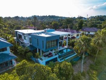 Bungalow at Monterez Golf Club, Shah Alam, photo 5