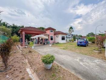 Exterior – Bungalow at Jalan Idaman Villa 13, Bandar Sri Sendayan, photo 3