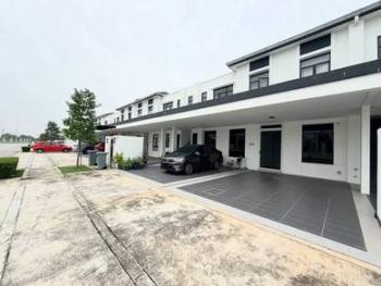 Exterior – Townhouse at Regent Garden, Puncak Alam, photo 3