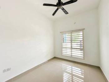 Rumah di Taman Indah KLIA, Salak Tinggi, foto 7