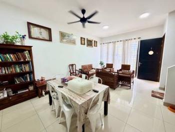 Rumah di Jalan Galaksi, Banting, foto 5