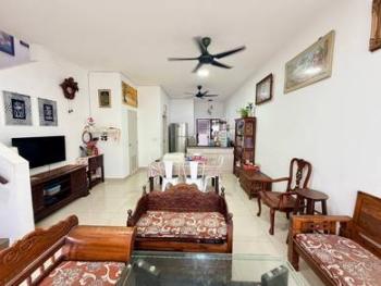 Rumah di Jalan Galaksi, Banting, foto 4