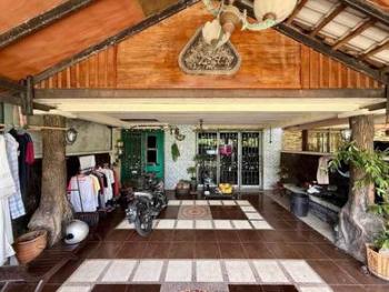 Balkoni – Rumah di Jalan Sekuntum, Taman Bukit Dahlia, Pasir Gudang, foto 2
