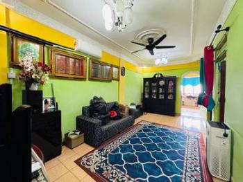 Ruang tamu & makan – Pangsapuri di Desa Mentari Block 3 Pjs 6, Petaling Jaya, foto 2