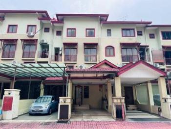 Rumah Bandar di Villa Laman Tasik, Cheras, foto 1
