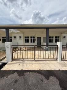 House at Bandar Permata Lunas, Lunas, photo 1