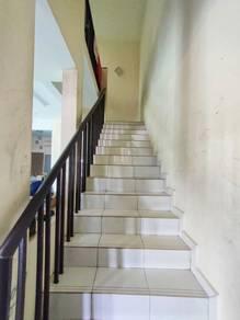Rumah di Laman Orkid, Nilai, foto 6