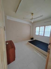 Flat at Taman Anika, Melaka City, photo 2