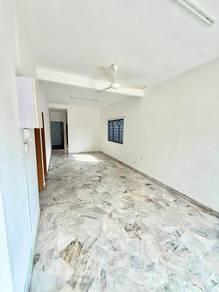 Rumah di Jalan Sri Putri @ Taman Putri Kulai, Kulai, foto 2