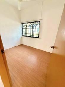 Rumah di Jalan Sri Putri @ Taman Putri Kulai, Kulai, foto 5