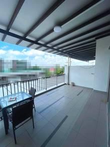 Balkoni – Rumah di Jalan Alam, Masai, foto 2