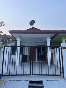 House at Taman Saujana Puchong, Puchong, photo 4