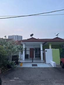 House at Taman Saujana Puchong, Puchong, photo 1