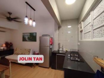 Apartmen di Persiaran Lengkuas, Tanjong Tokong, foto 3