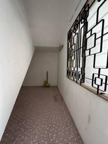 Jalan Kelewang, Taman Sri Tebrau, Johor Bahru的房屋，照片6