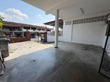 Jalan Kelewang, Taman Sri Tebrau, Johor Bahru的房屋，照片2