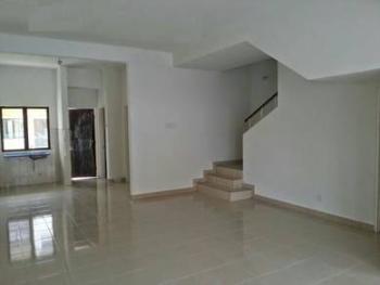 House at Laman Bakawali, Nilai, photo 2