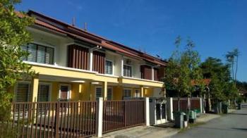 House at Laman Bakawali, Nilai, photo 1