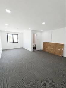 Lake View Homes, Puchong的联排别墅，照片10
